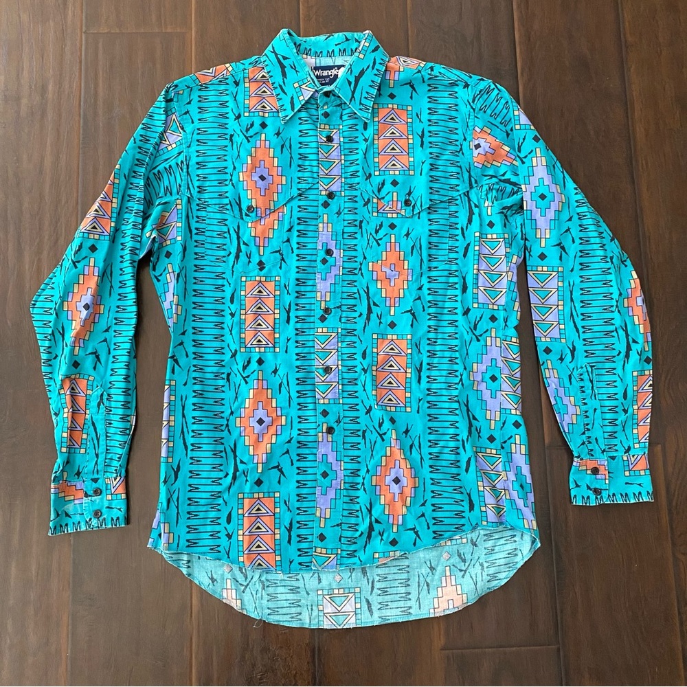 Wrangler Turquoise and Orange Patterned Casual Button Down Shirt